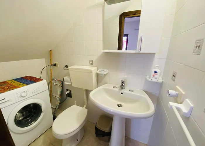 בית נופש Porto Ada *